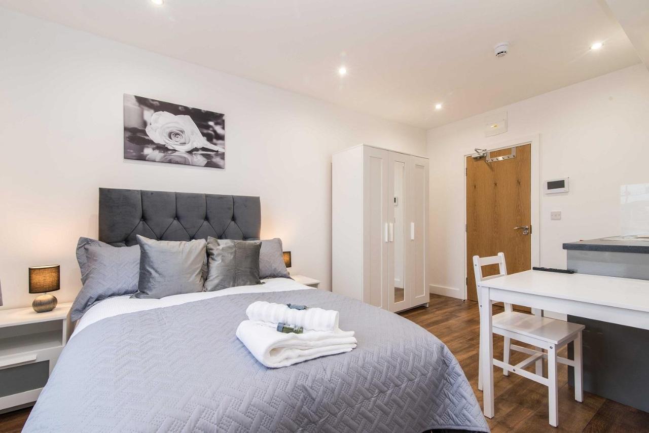 Sublime Stays Webberley Stylish Studio Stoke City Centre Stoke-on-Trent Exterior photo